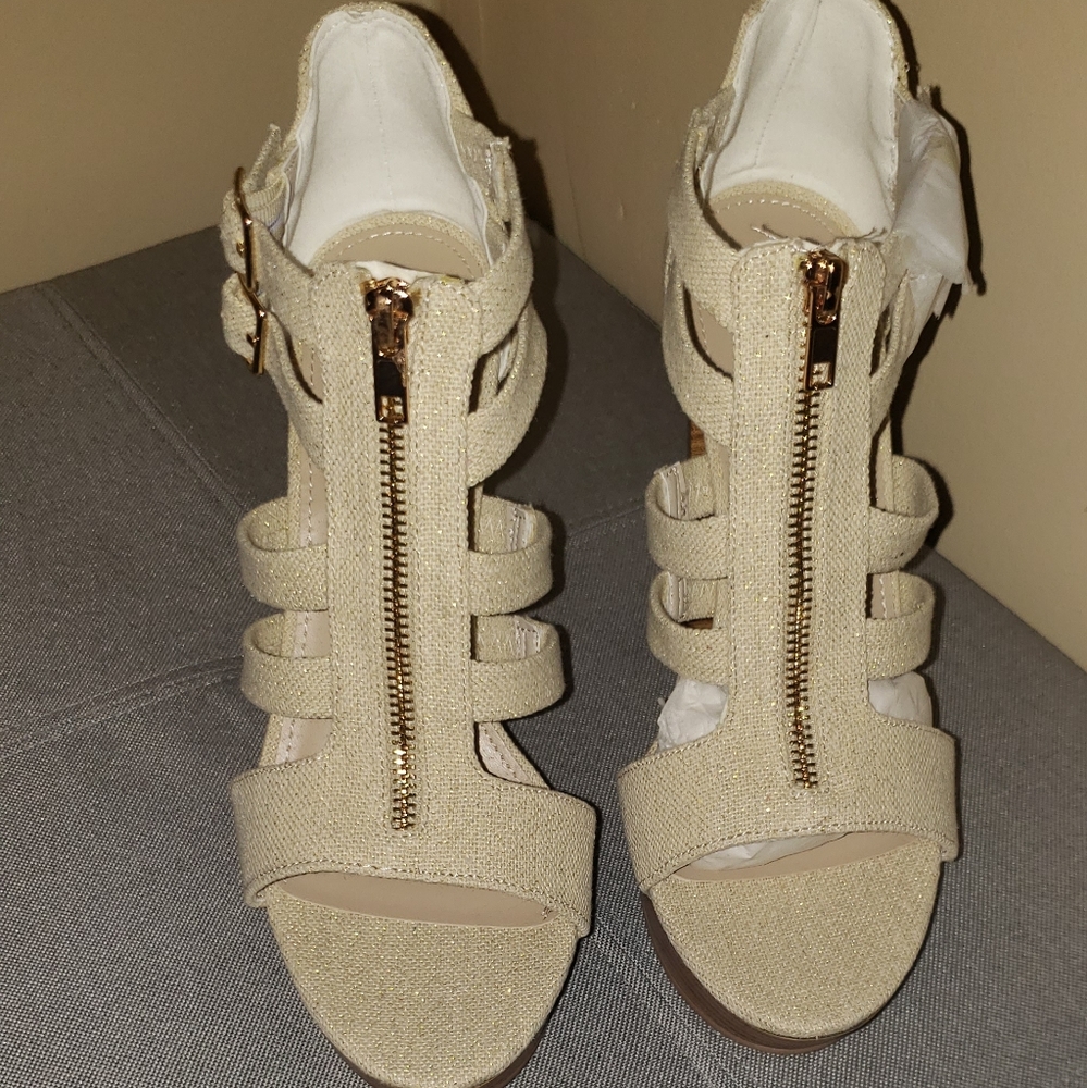 Heeled sandals
